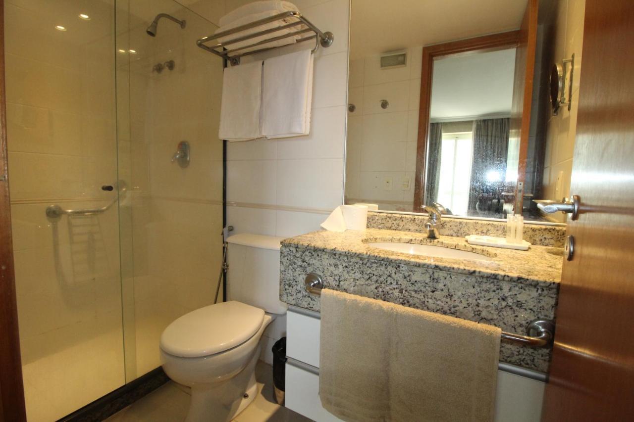 Barra Da Tijuca - 9 - Flat Premium Com Cozinha, Fogao Cooktop, Geladeira Grande, Smart Tv Grande, Lindo E Muitissimo Confortavel, Balsa Para A Praia Gratis E Estacionamento Gratuito Rio de Janeiro Exterior photo